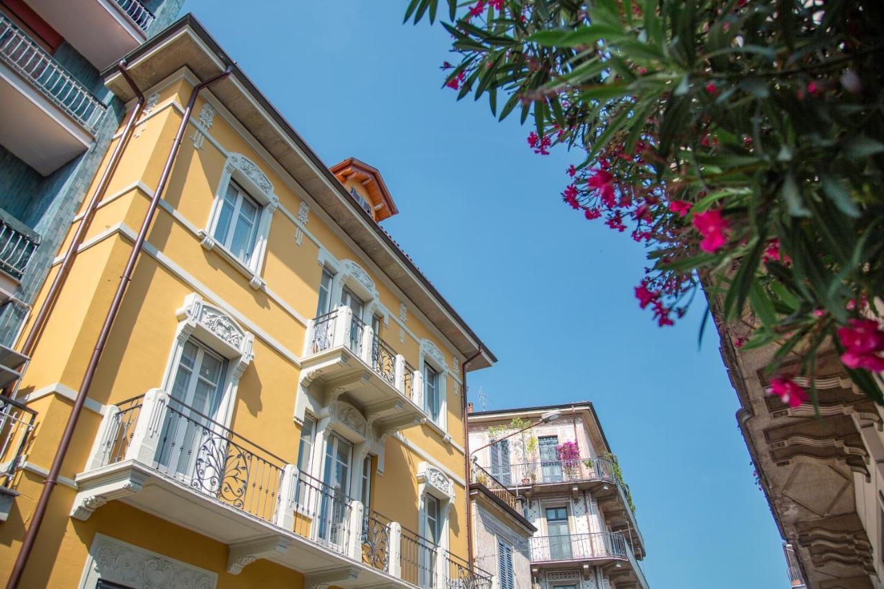 Aqualago Casa Vacanze Apartment C Verbania Eksteriør billede